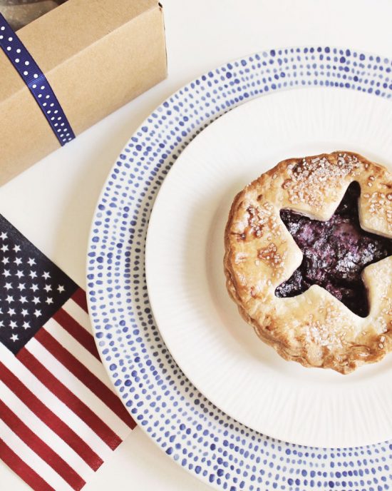 4th of july mini pie favors