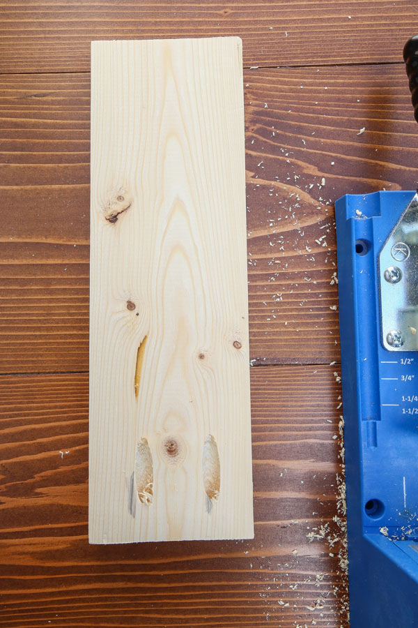 Wood board with two pocket holes