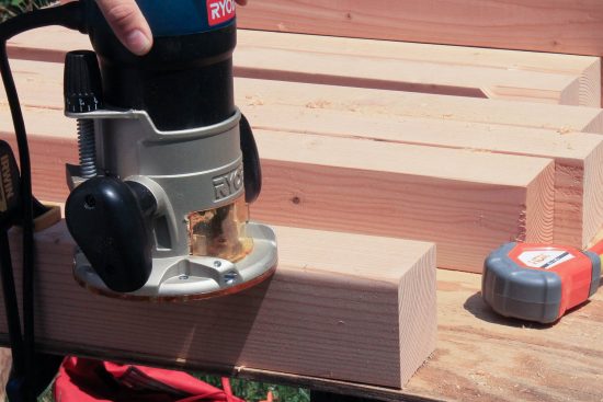 Farmhouse table DIY with removable legs