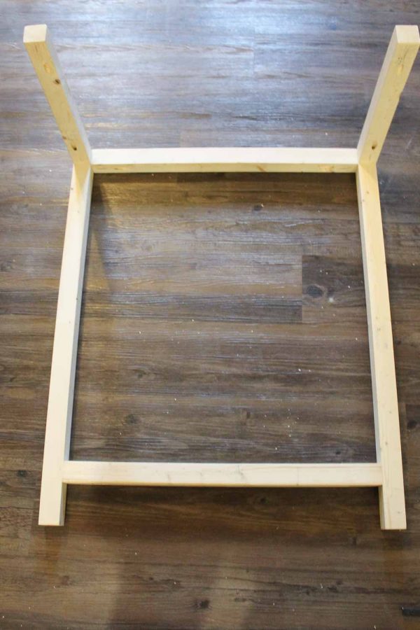 Assembling DIY bar cart wood frame together with Kreg screws and pocket holes