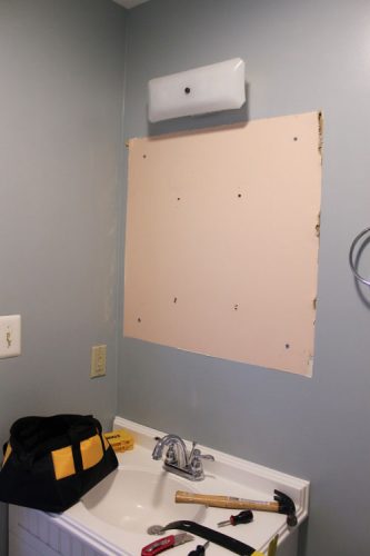 One Room Challenge - Master Bathroom - Before photos