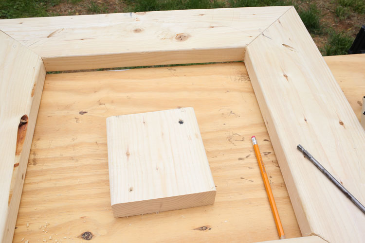 Round Wood Mirror DIY