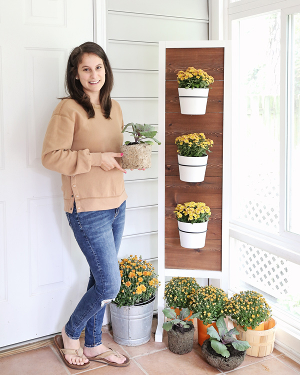 vertical planter stand DIY with mums