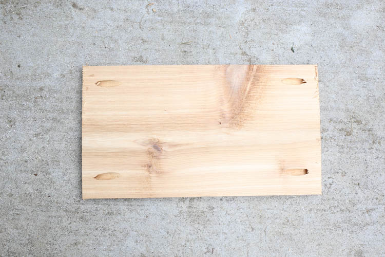 Add pocket holes to wood cedar wood boards