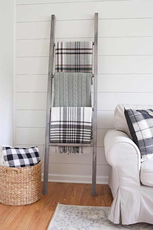 Easy DIY Blanket Ladder