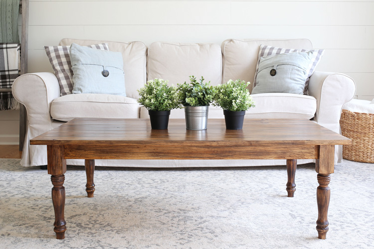 How to Build a Farmhouse Coffee Table (with storage)- free building plans -  The Creative Mom