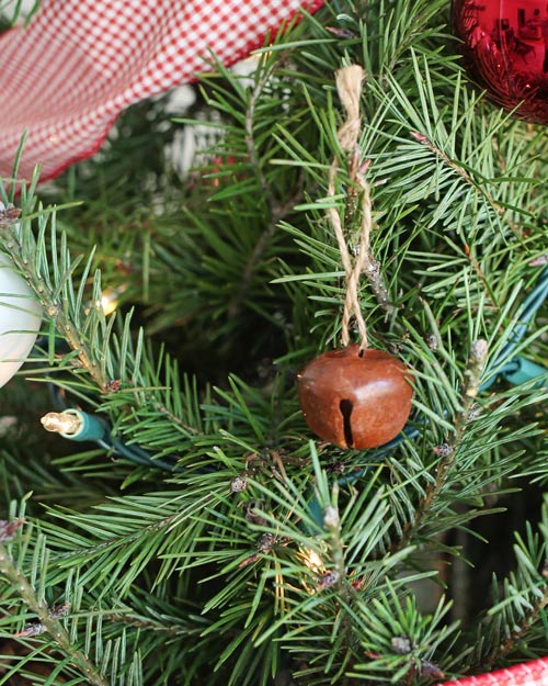 Rustic Red and White Christmas Tree Decor