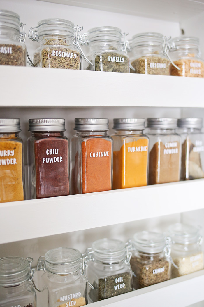 DIY Spice Jar Rack 