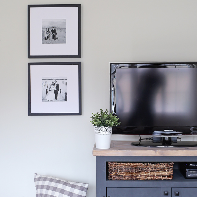 How to Make a DIY Large Picture Frame