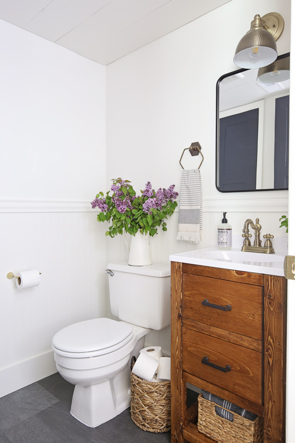 Small Half Bathroom Makeover