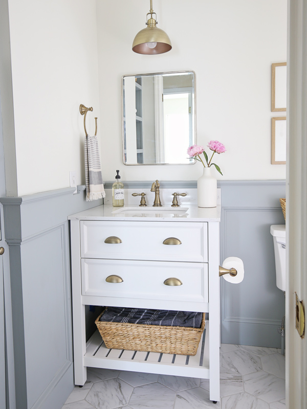 small bathroom makeover with boothbay gray benjamin moore wainscoting