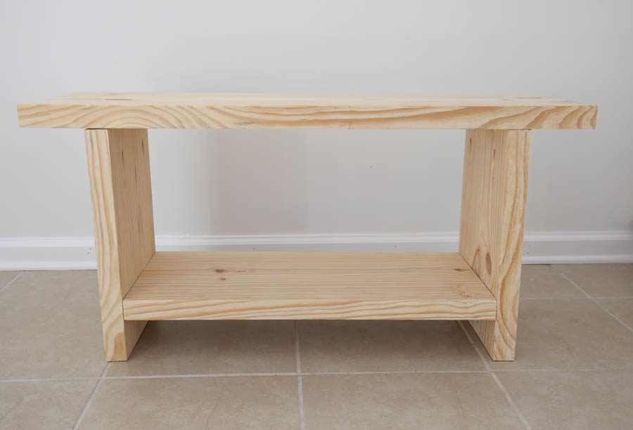 https://angelamariemade.com/wp-content/uploads/2020/01/DIY-Entryway-Bench-7170.jpg