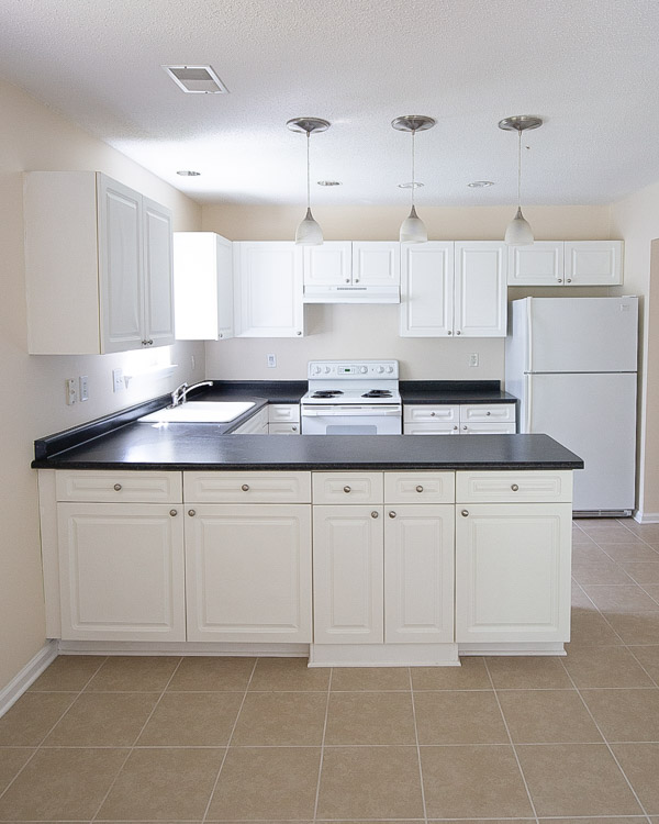 Kitchen Before Makeover