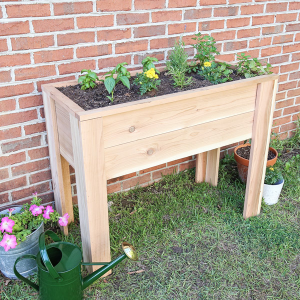 DIY raised garden bed with legs