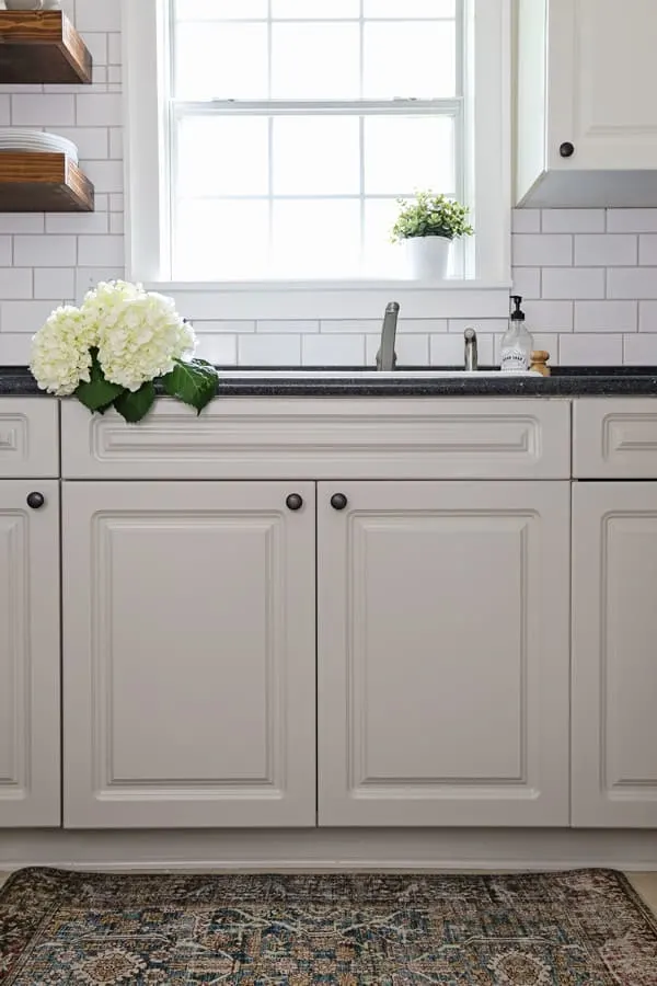 How To Paint Laminate Kitchen Cabinets, White Washing Laminate Cabinets