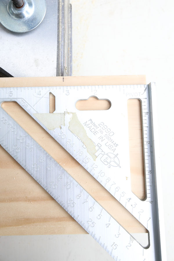 mark the angle cut for the desk organizer side boards