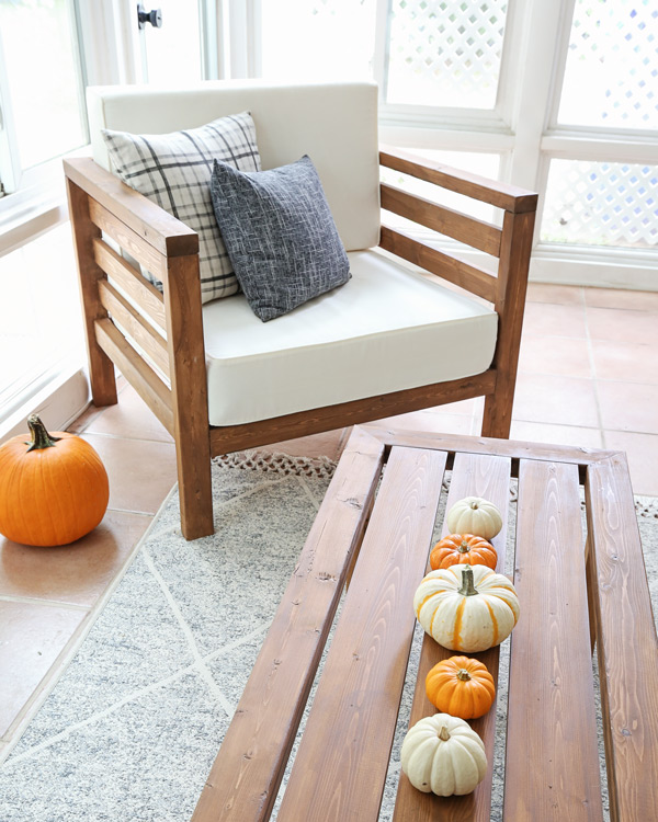 pumpkins on porch coffee table