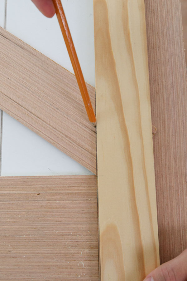 marking cut line for angled barn door trim boards