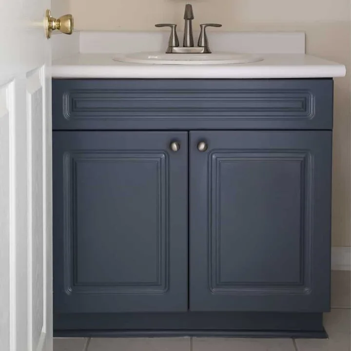 How To Paint A Bathroom Vanity Angela Marie Made - Diy Painting Bathroom Cabinets White