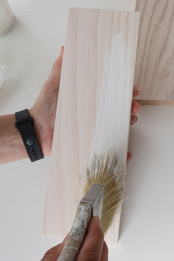 how to whitewash pine wood with paintbrush