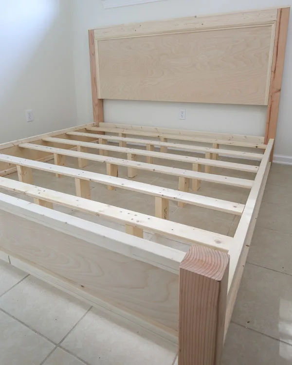 Diy Bed Frame Angela Marie Made, How To Make A King Size Bed Frame Out Of Wood
