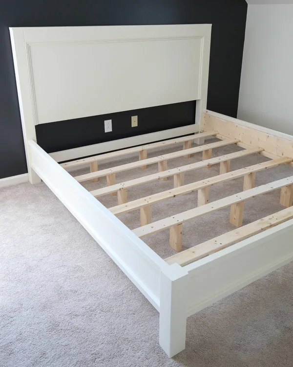 Diy Bed Frame Angela Marie Made, How To Put Together A King Size Mattress Frame