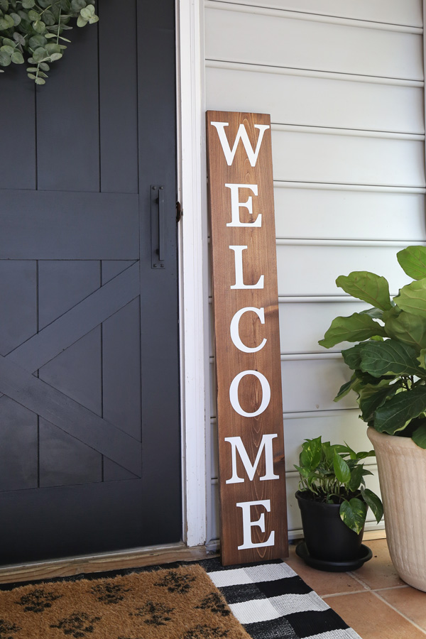 DIY welcome porch sign