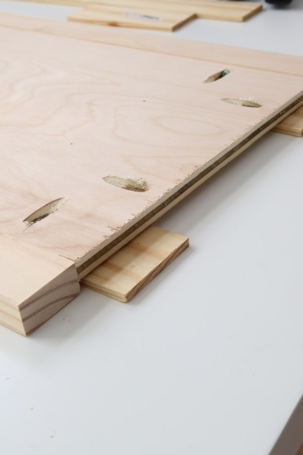 attach side frame plywood with inset using 1/4" wood