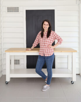 DIY Mobile Workbench - Angela Marie Made