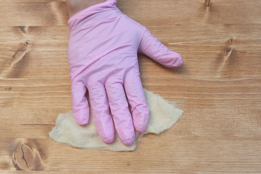 removing saw dust from wood finish with tack cloth