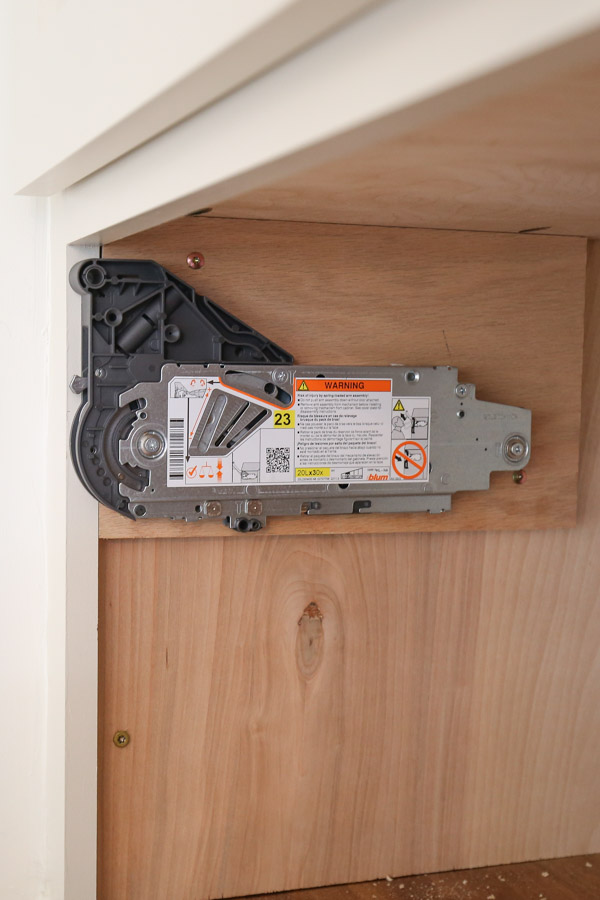 Blum Aventos HL hinges attached to appliance garage diy