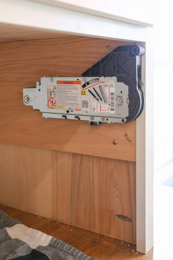 Blum Aventos HL hinges attached to other side of the kitchen appliance garage diy