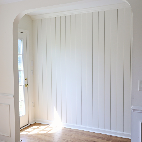 diy vertical shiplap wall painted swiss coffee by benjamin moore