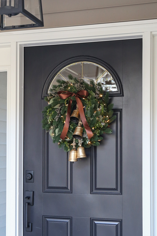 easy DIY minimalist Christmas wreath