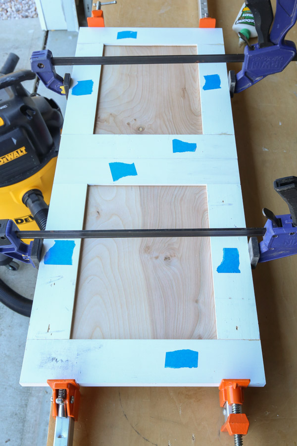 clamping cabinet doors DIY together to let wood glue set