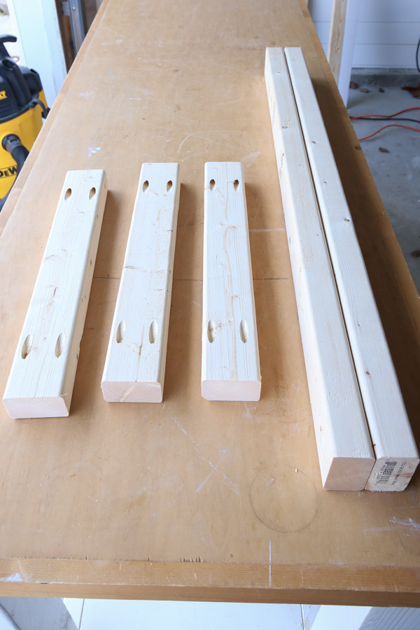cuts for the desk frame with pocket holes