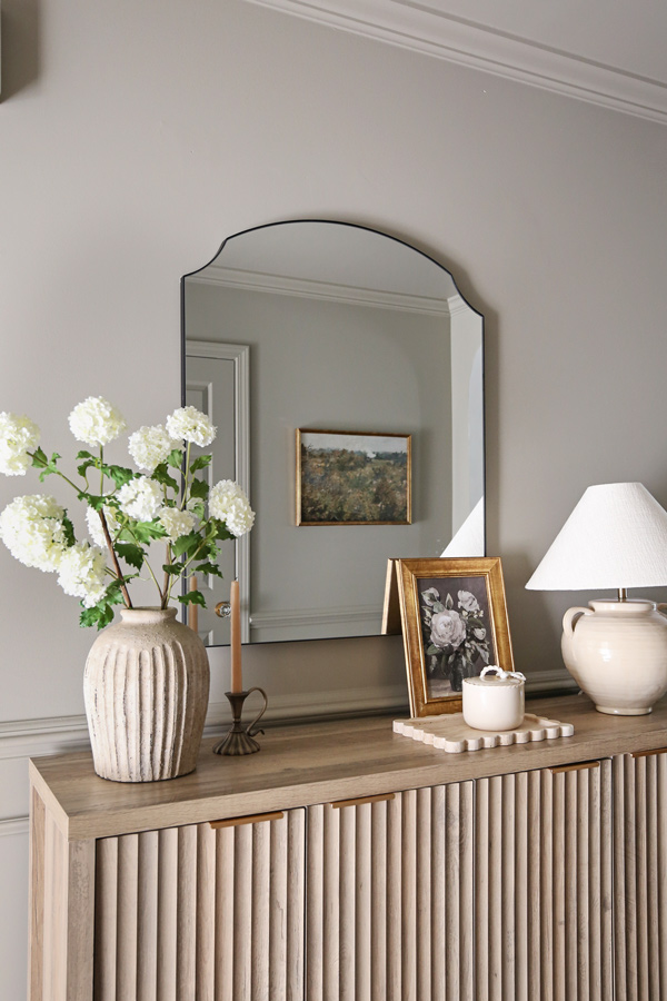 entryway table decor and mirror
