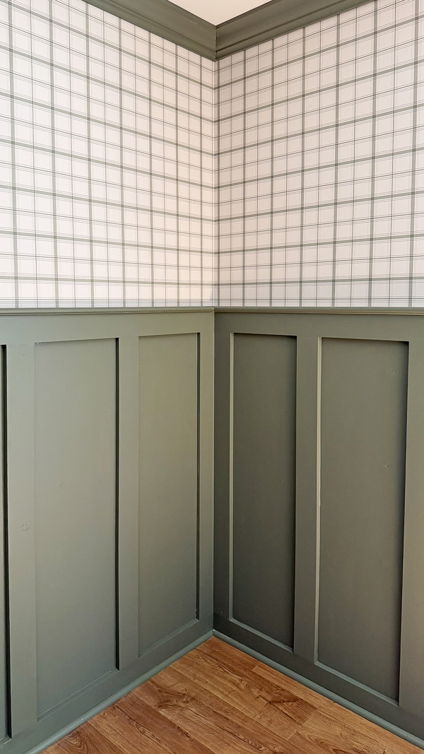 full room DIY board and batten walls