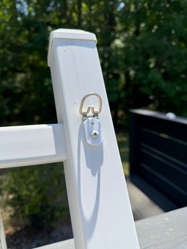hanging trellis with d rings