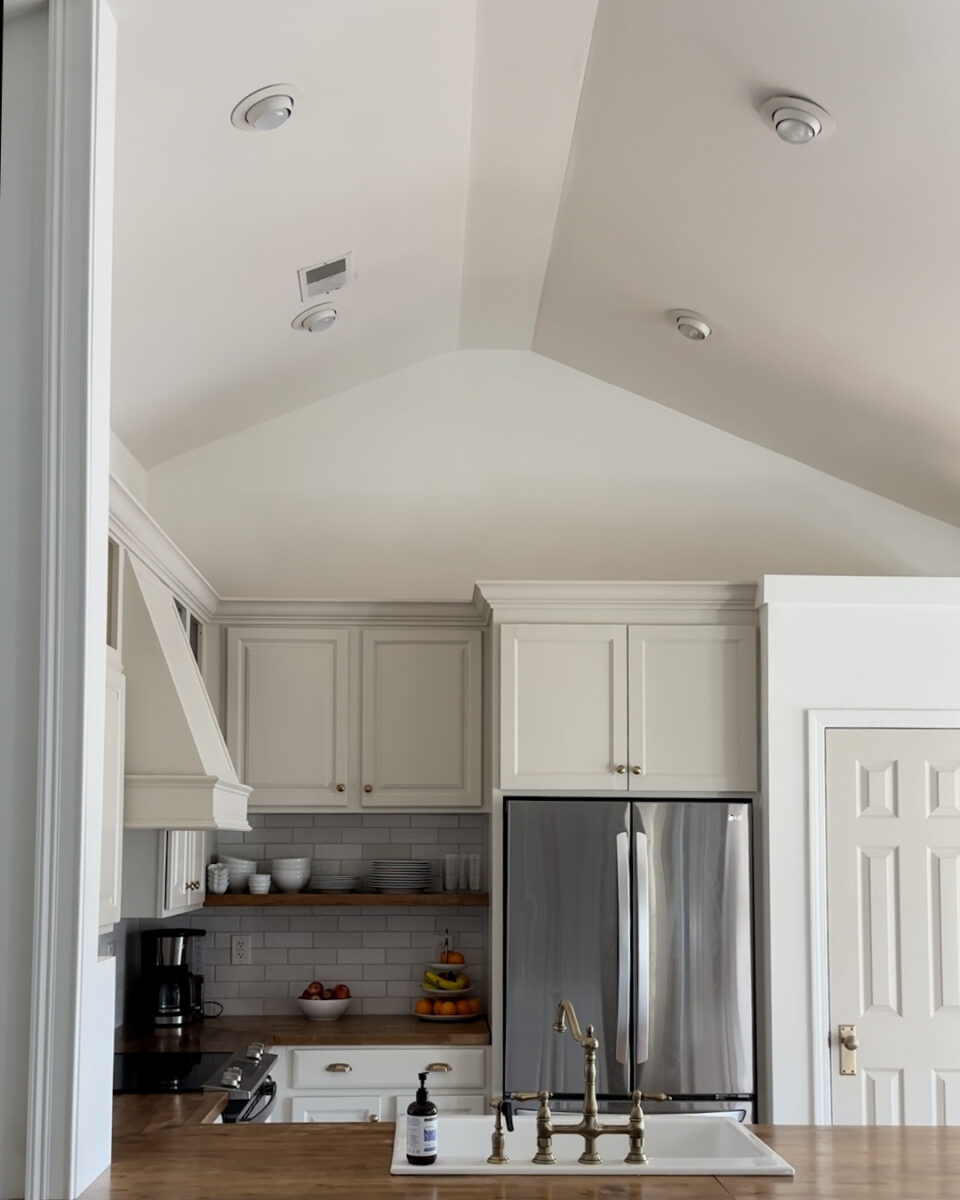 kitchen can lights before
