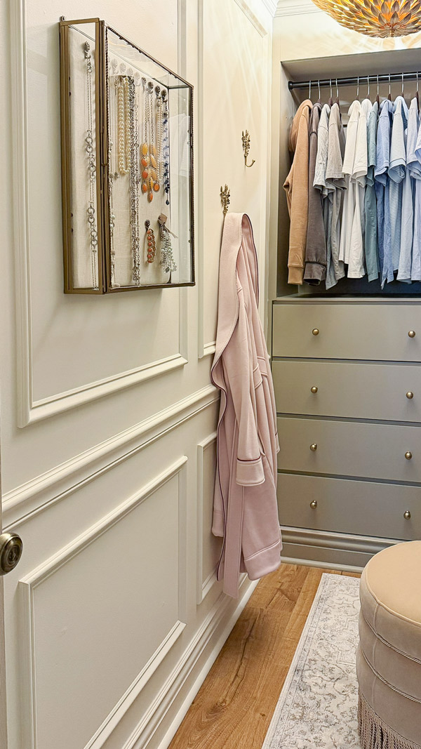 closet organization ideas with function and charm -