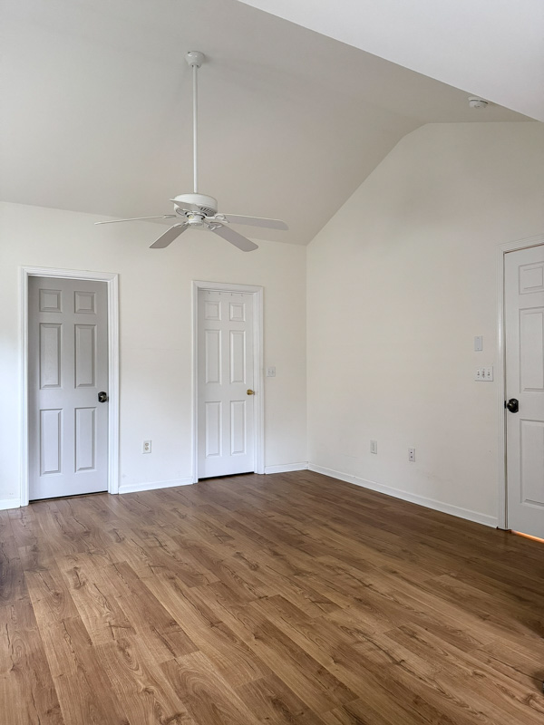 bedroom before makeover