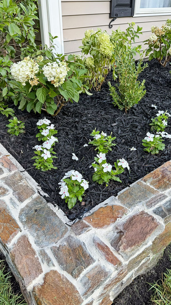 DIY stone wall for garden bed